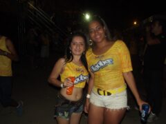 Oktober 10 Anos
